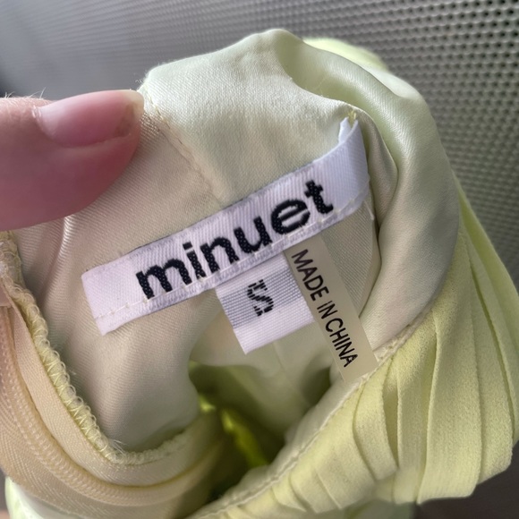 High-neck lime green dress - Picture 4 of 4